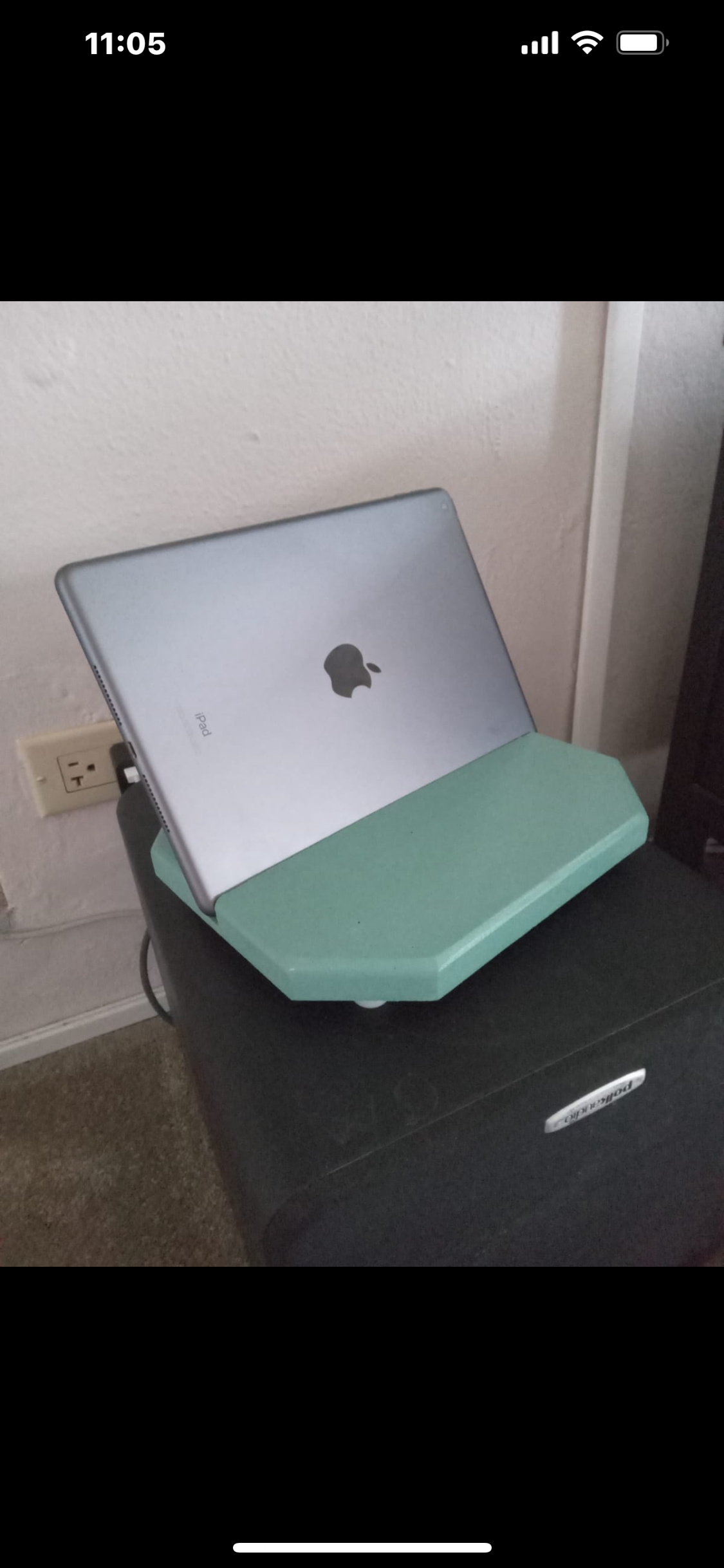 Tablet holder